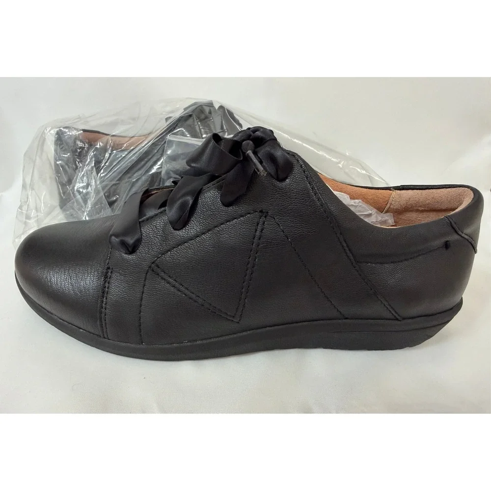 NIB Vionic Lindsey Black Leather Ribbon Lace Up Orthotic Sneakers 8.5 Wide